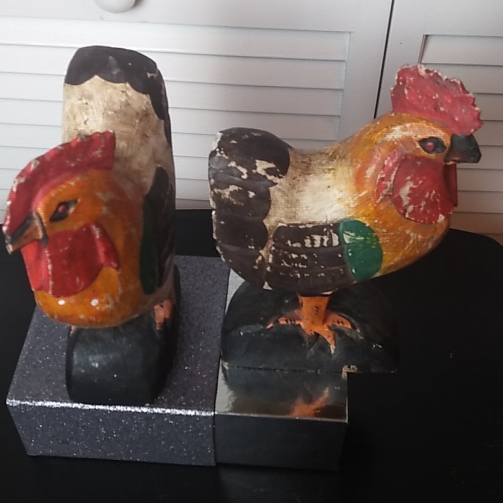Wooden Hand Carved Vintage Hens